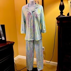 Chaps pastel blue, aqua, lime and lavender paisley pajamas. Size Medium